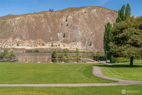 275 E Emerson Drive Orondo WA 98843