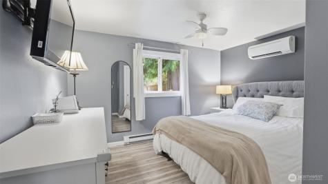 840 211th Place NE Sammamish WA 98074