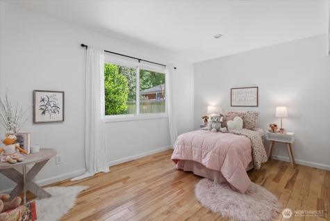 15122 122nd Court NE Kirkland WA 98034