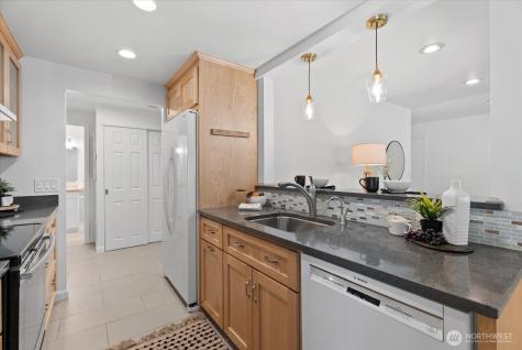 15122 122nd Court NE Kirkland WA 98034