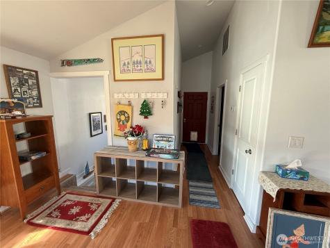 505 Beach Street Pateros WA 98846
