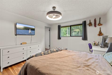 740 Nature Lane Coupeville WA 98239
