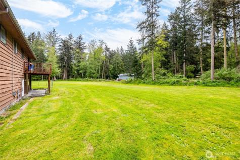 740 Nature Lane Coupeville WA 98239