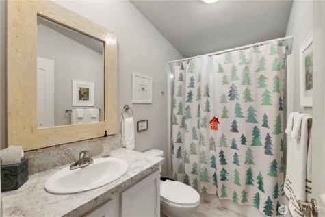 138 Sherwood Lane Packwood WA 98361