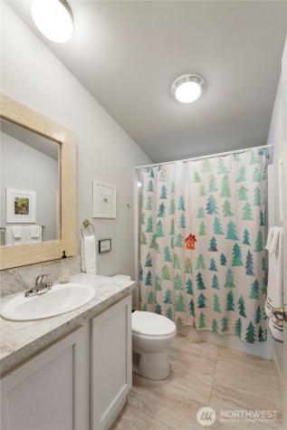 138 Sherwood Lane Packwood WA 98361