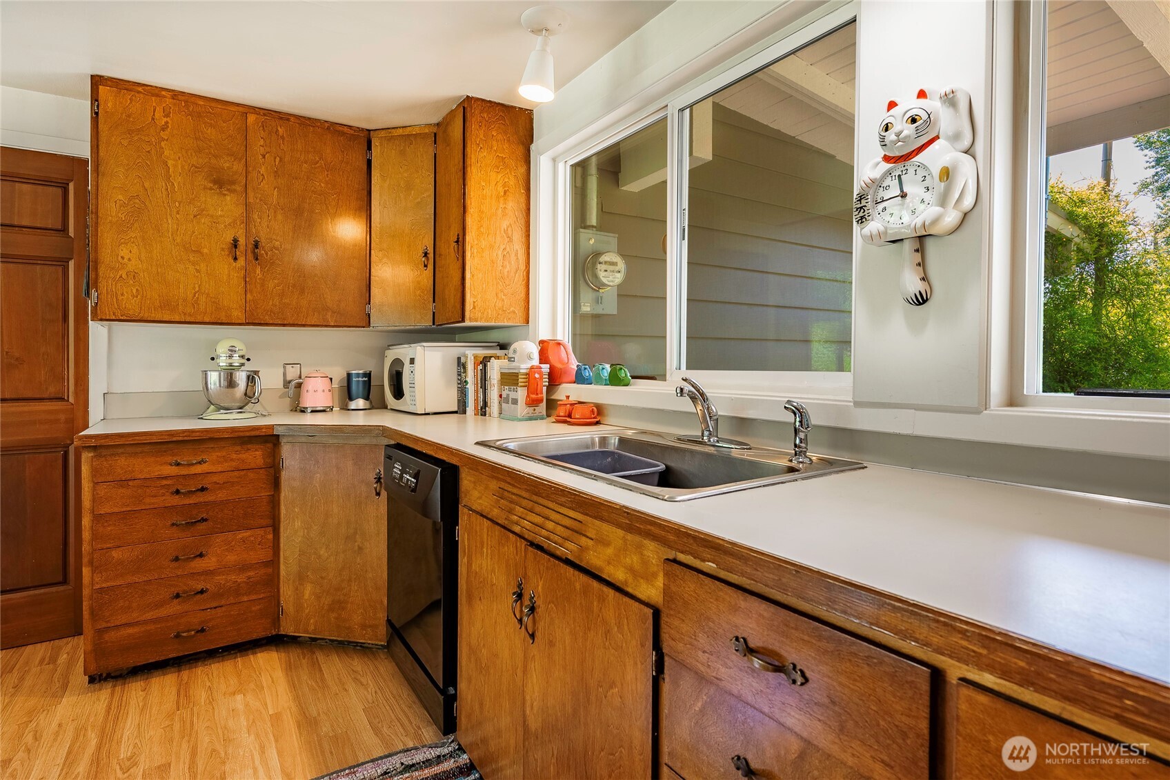 4950 Lincoln Birch Bay WA 98230
