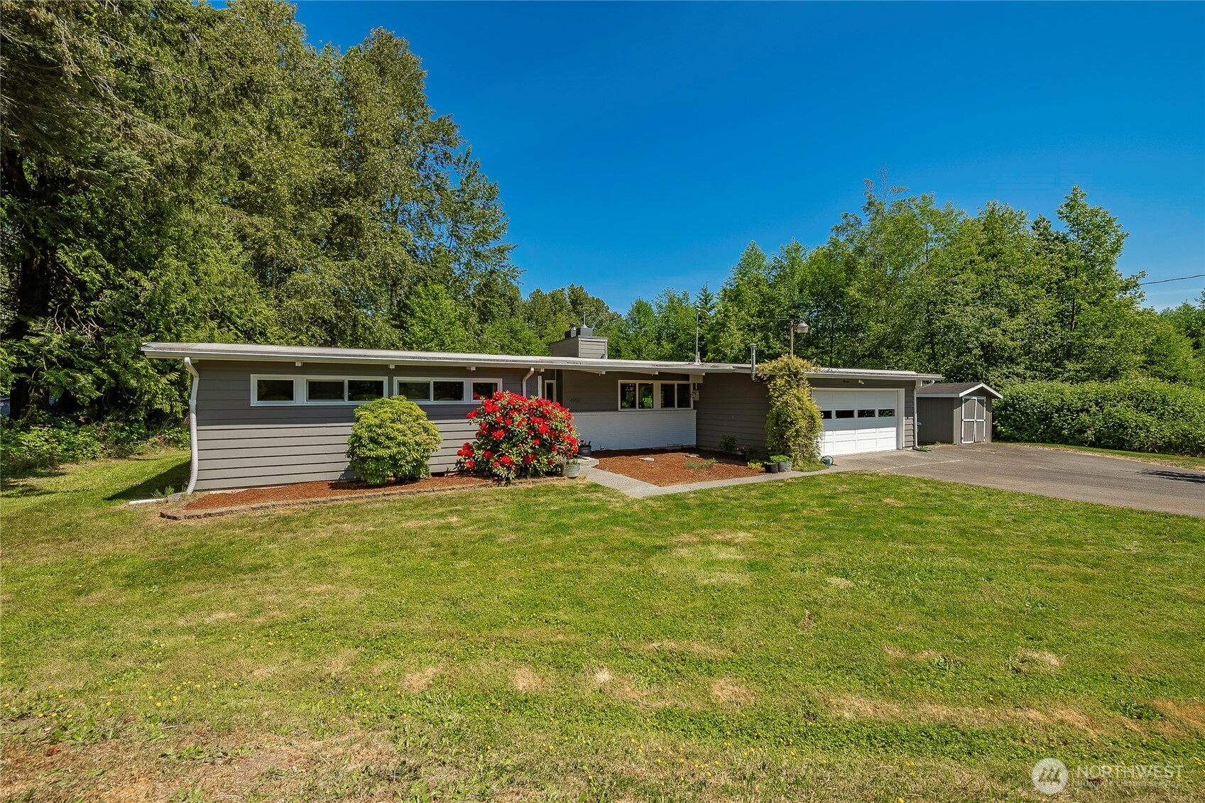 4950 Lincoln Birch Bay WA 98230