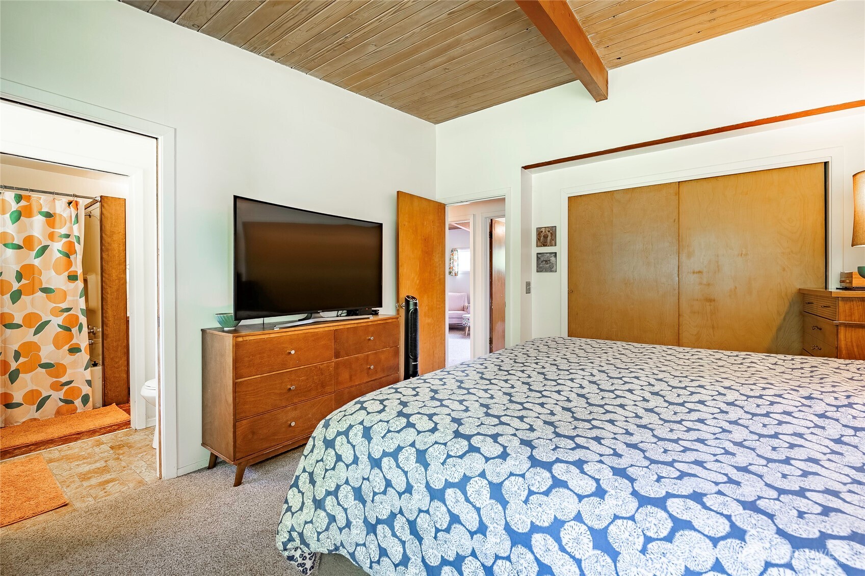 4950 Lincoln Birch Bay WA 98230