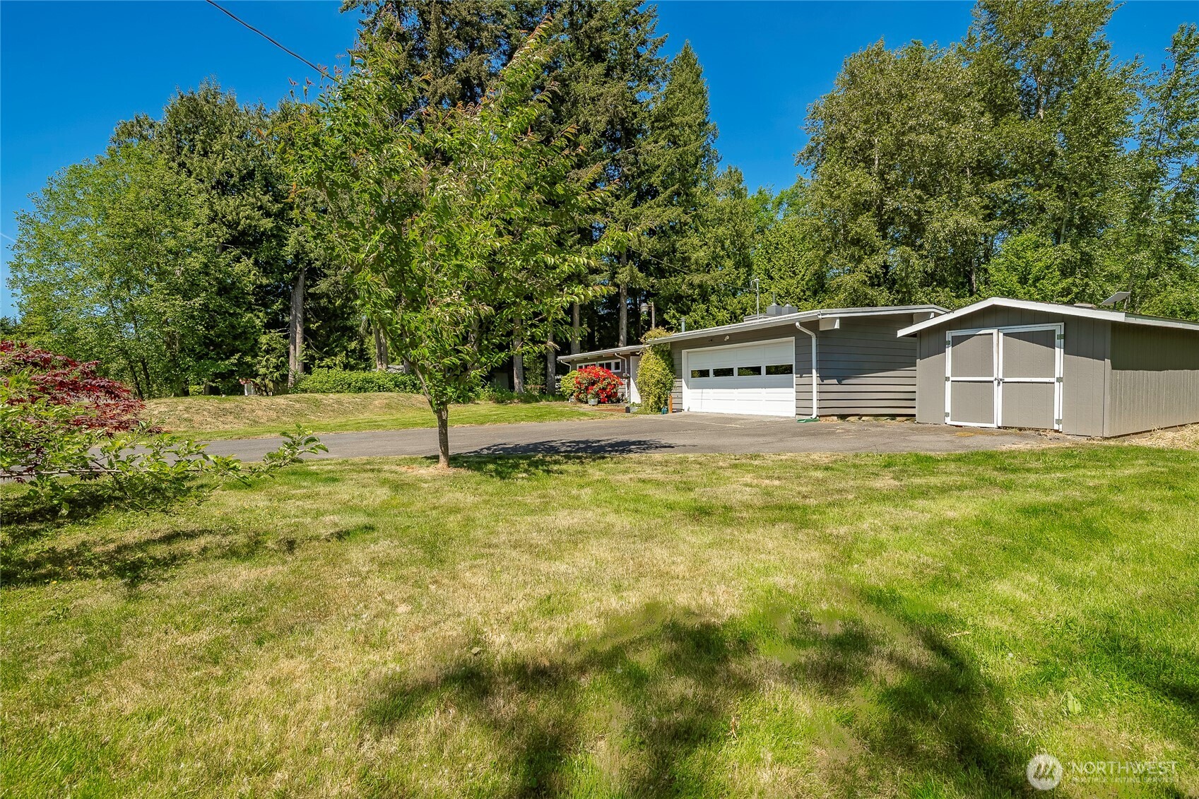 4950 Lincoln Birch Bay WA 98230