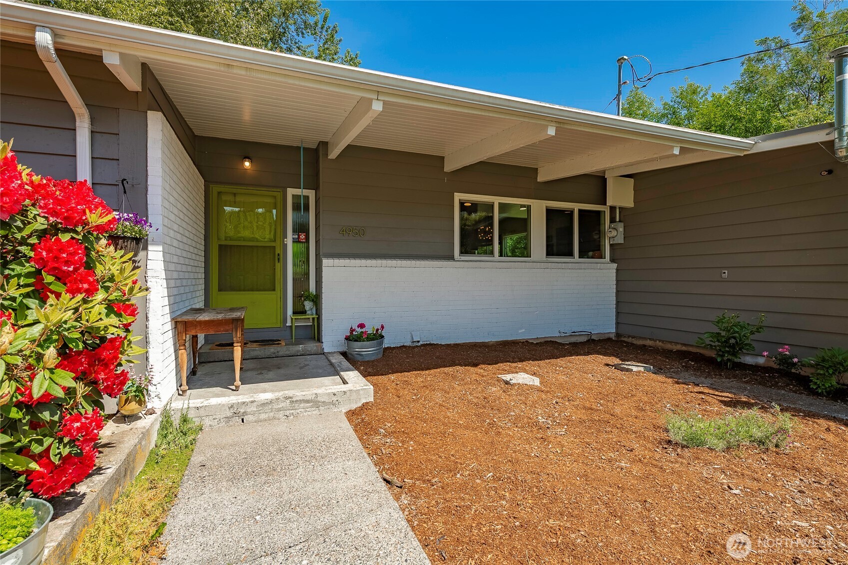 4950 Lincoln Birch Bay WA 98230