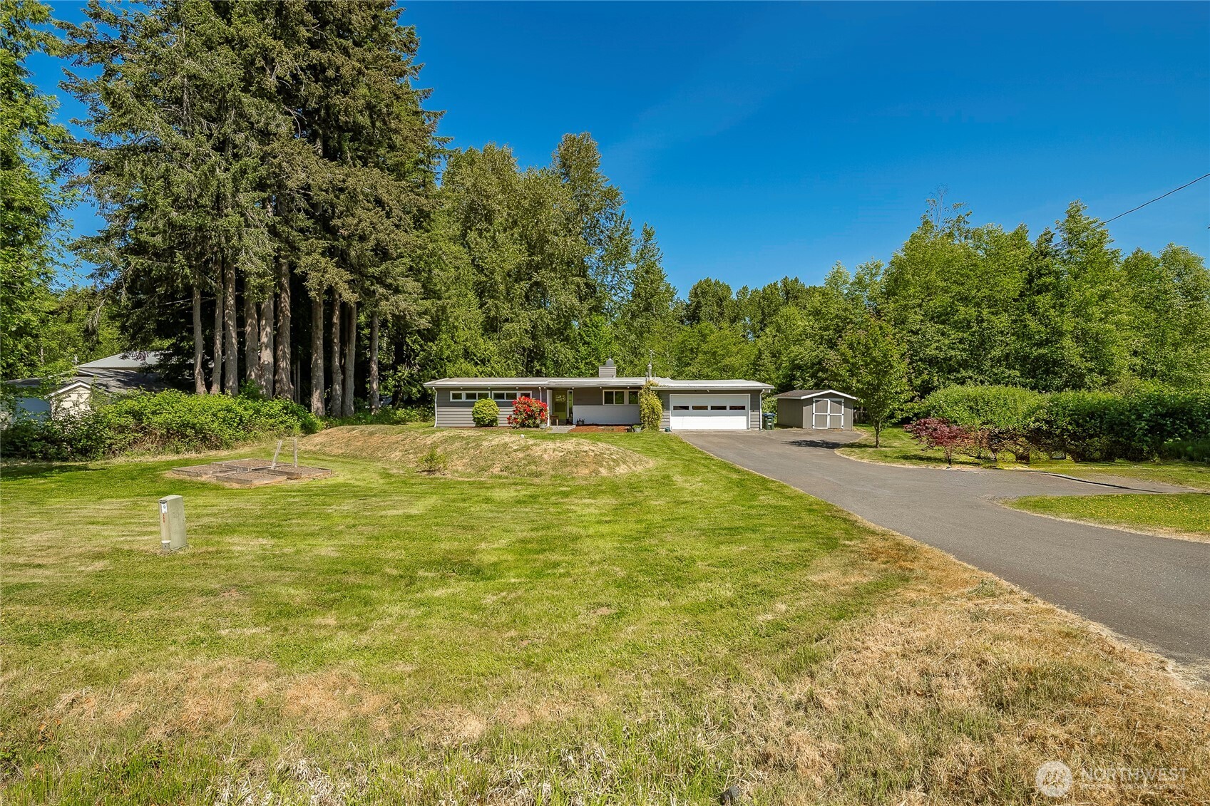 4950 Lincoln Birch Bay WA 98230