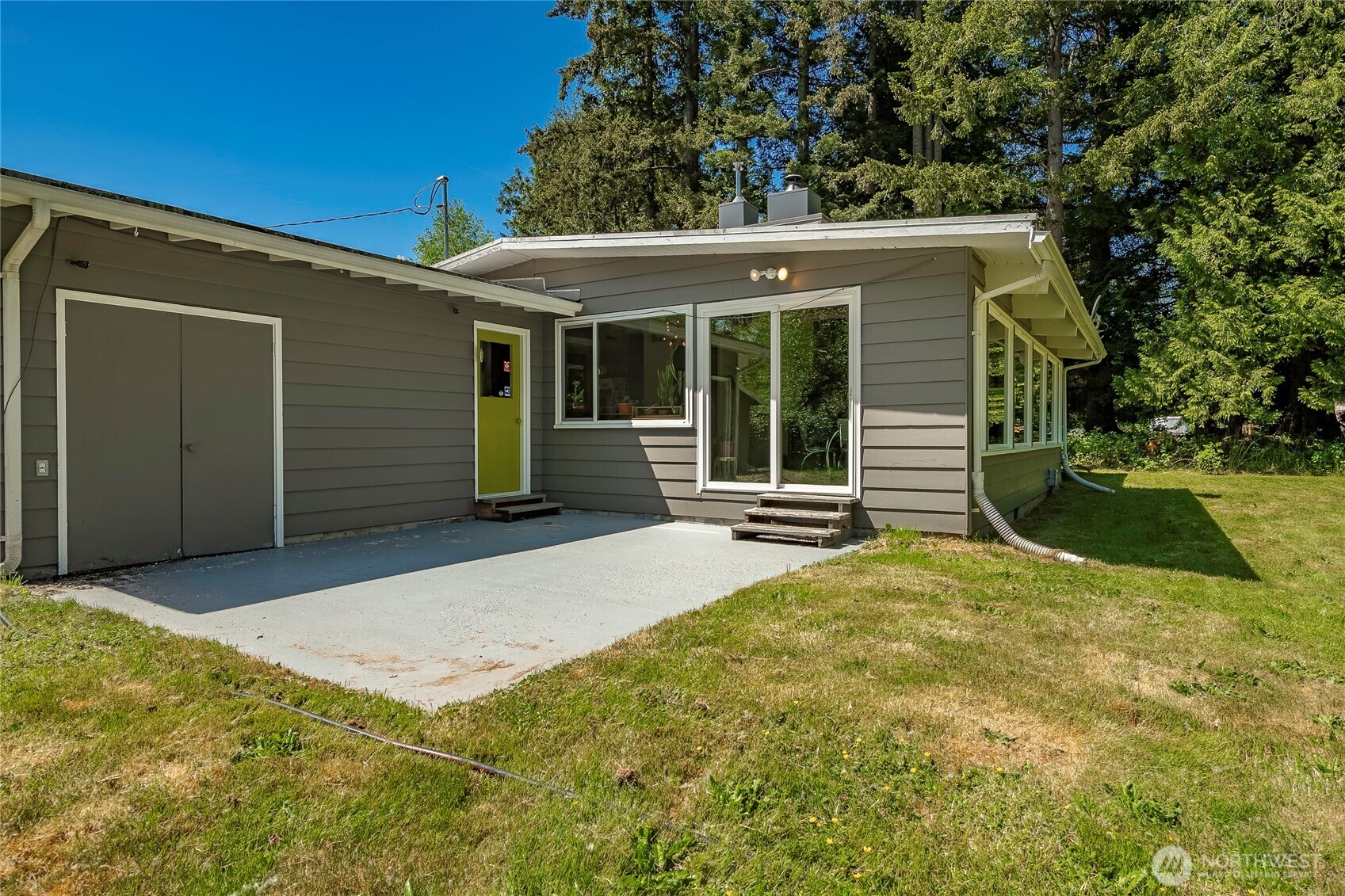 4950 Lincoln Birch Bay WA 98230