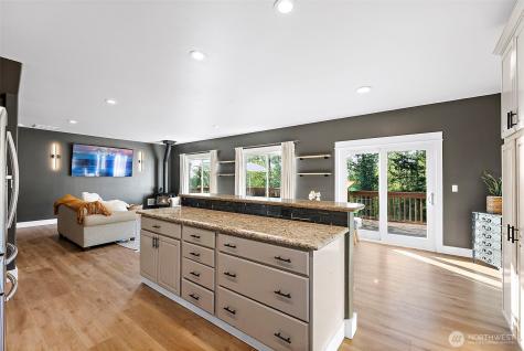 35415 113th Avenue E Eatonville WA 98328