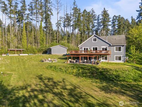 35415 113th Avenue E Eatonville WA 98328