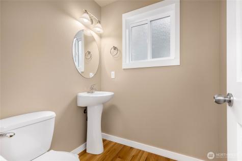 932 N 96th Street Seattle WA 98103