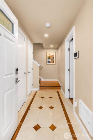 932 N 96th Street Seattle WA 98103