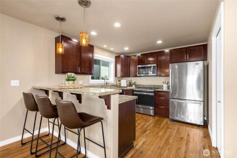 932 N 96th Street Seattle WA 98103