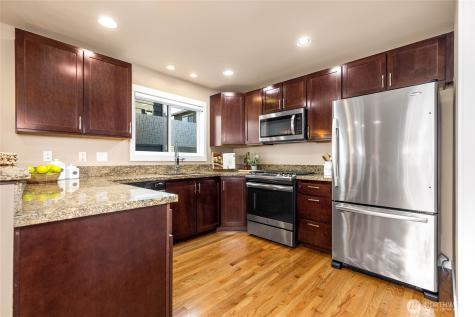 932 N 96th Street Seattle WA 98103