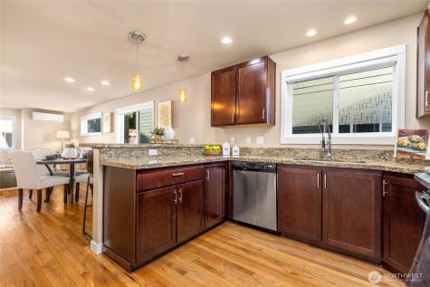 932 N 96th Street Seattle WA 98103