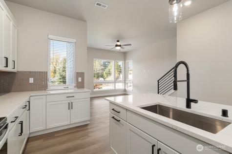 12814 66th Avenue S Seattle WA 98178