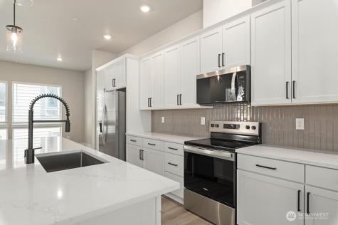 12814 66th Avenue S Seattle WA 98178