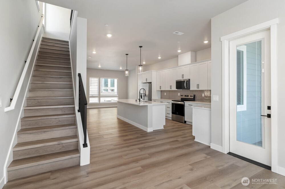 12814 66th Avenue S Seattle WA 98178