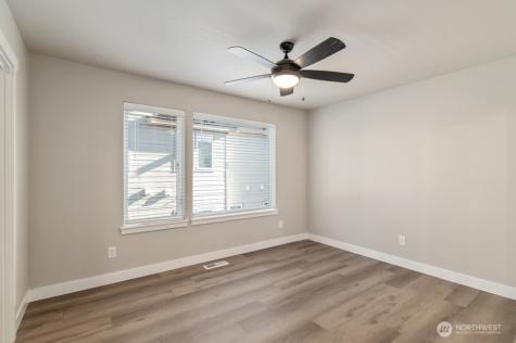 12814 66th Avenue S Seattle WA 98178
