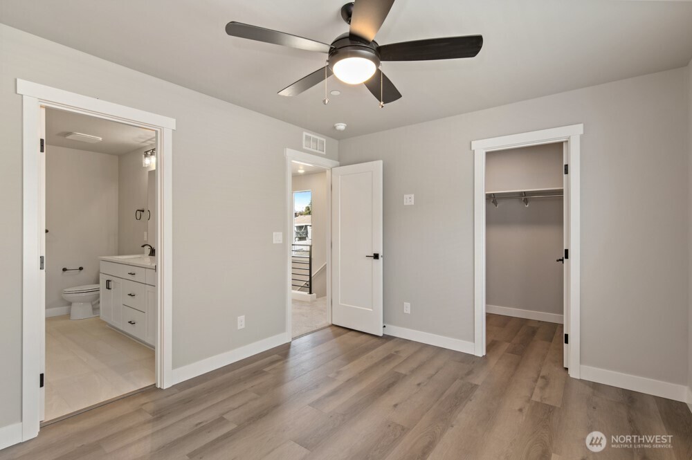 12814 66th Avenue S Seattle WA 98178