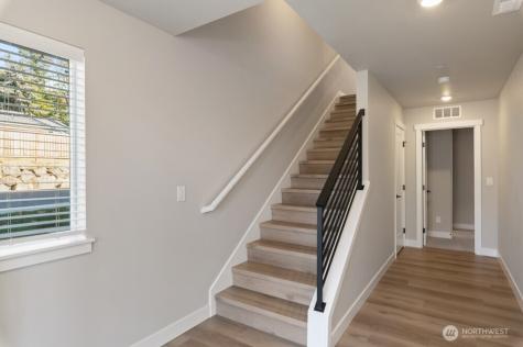 12814 66th Avenue S Seattle WA 98178