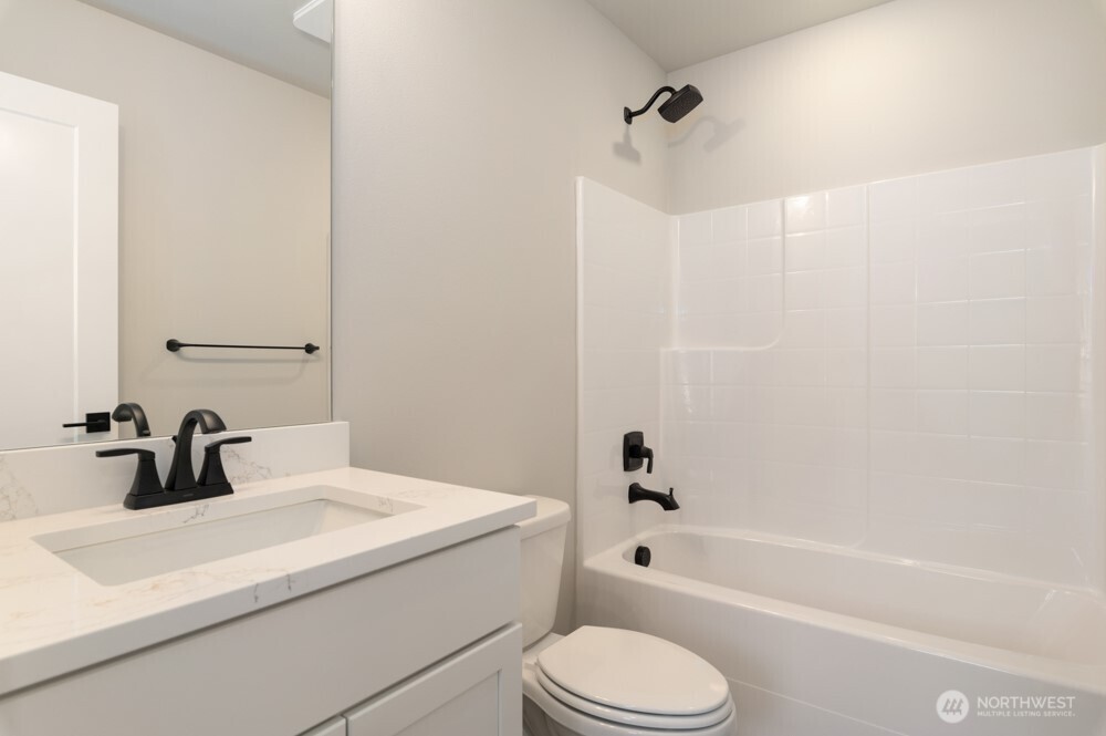 12814 66th Avenue S Seattle WA 98178