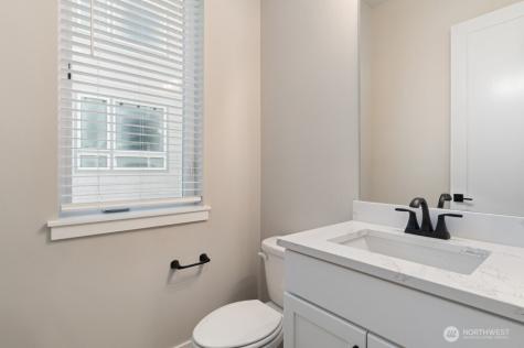 12814 66th Avenue S Seattle WA 98178
