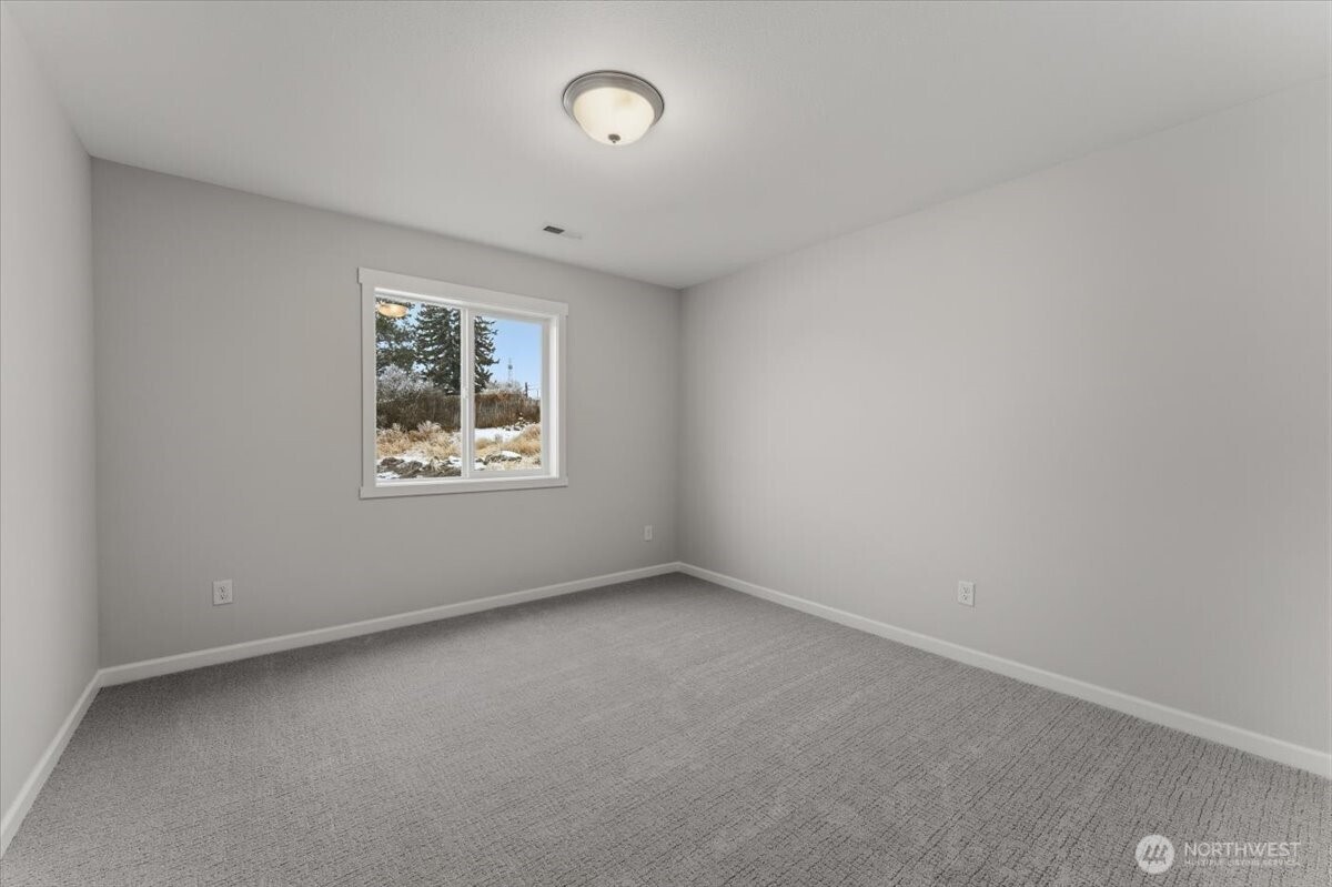 36 Simpson Street Mansfield WA 98830