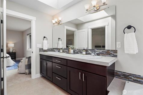 18927 10th Drive SE Bothell WA 98012