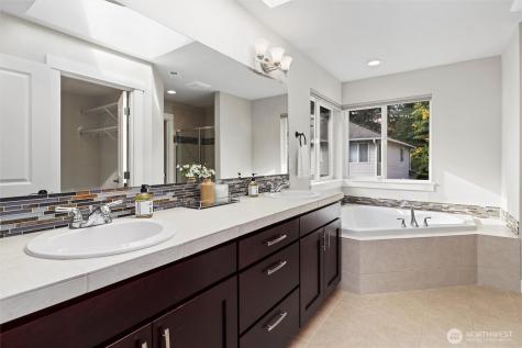 18927 10th Drive SE Bothell WA 98012
