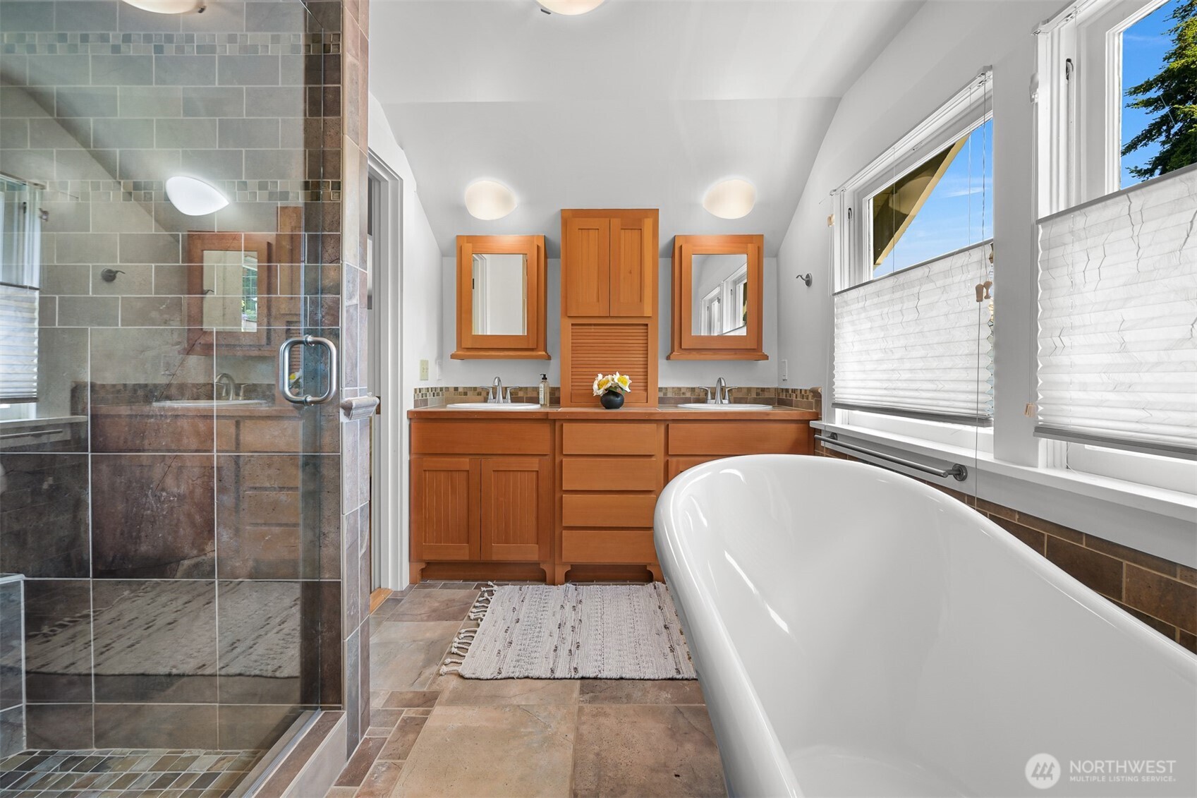 250 N Forest Street Bellingham WA 98225