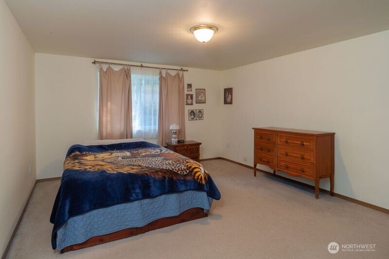 77 Chickadee Lane Quilcene WA 98376