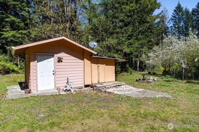 77 Chickadee Lane Quilcene WA 98376