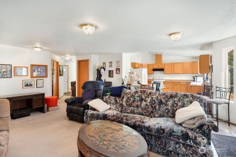 77 Chickadee Lane Quilcene WA 98376