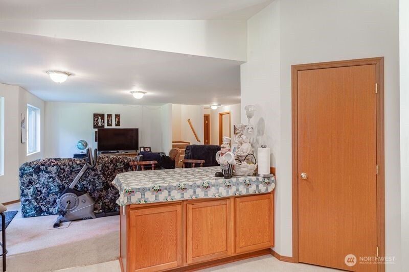 77 Chickadee Lane Quilcene WA 98376