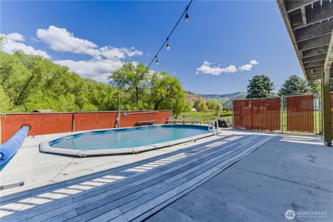 5958 Pioneer Drive Cashmere WA 98815