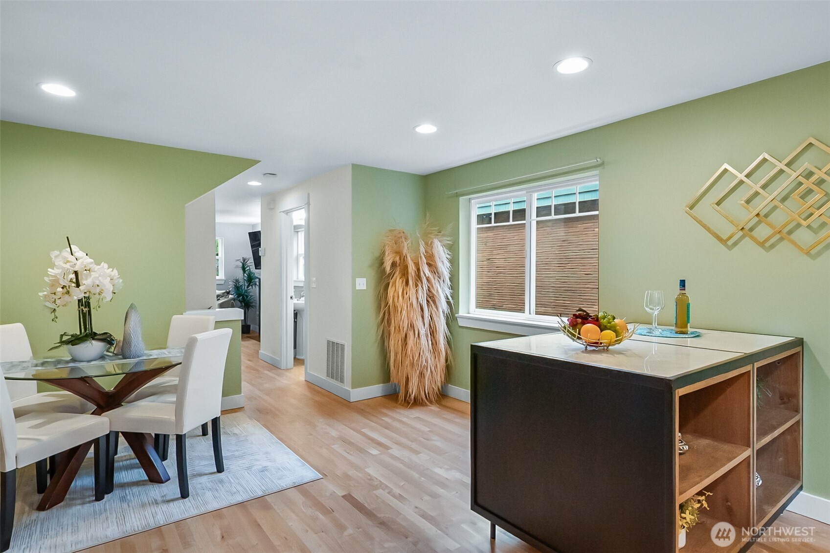 1533 NW 51st Street Seattle WA 98107