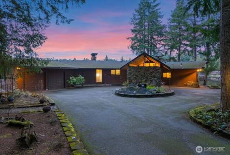 1970 Cambridge Lane SW Olympia WA 98512