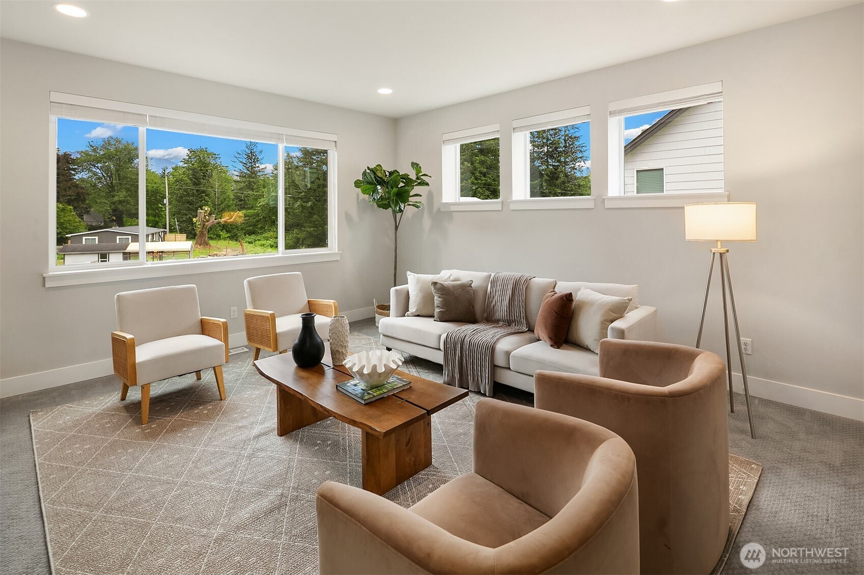 1796 Canyon Ave SE North Bend WA 98045
