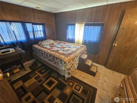 302 Main Street Oroville WA 98844