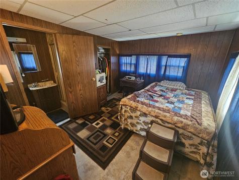 302 Main Street Oroville WA 98844