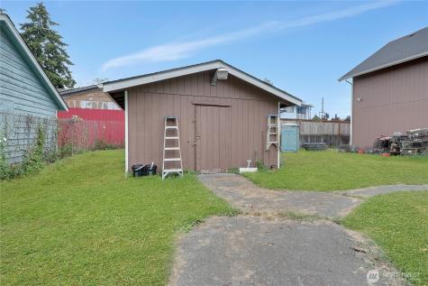 10717 Broadway Avenue S Tacoma WA 98444