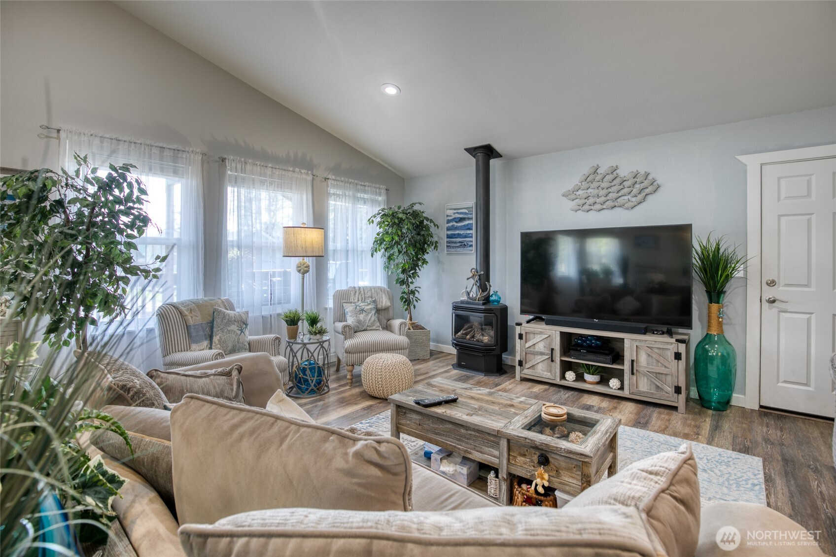 247 Fisher Avenue NE Ocean Shores WA 98569