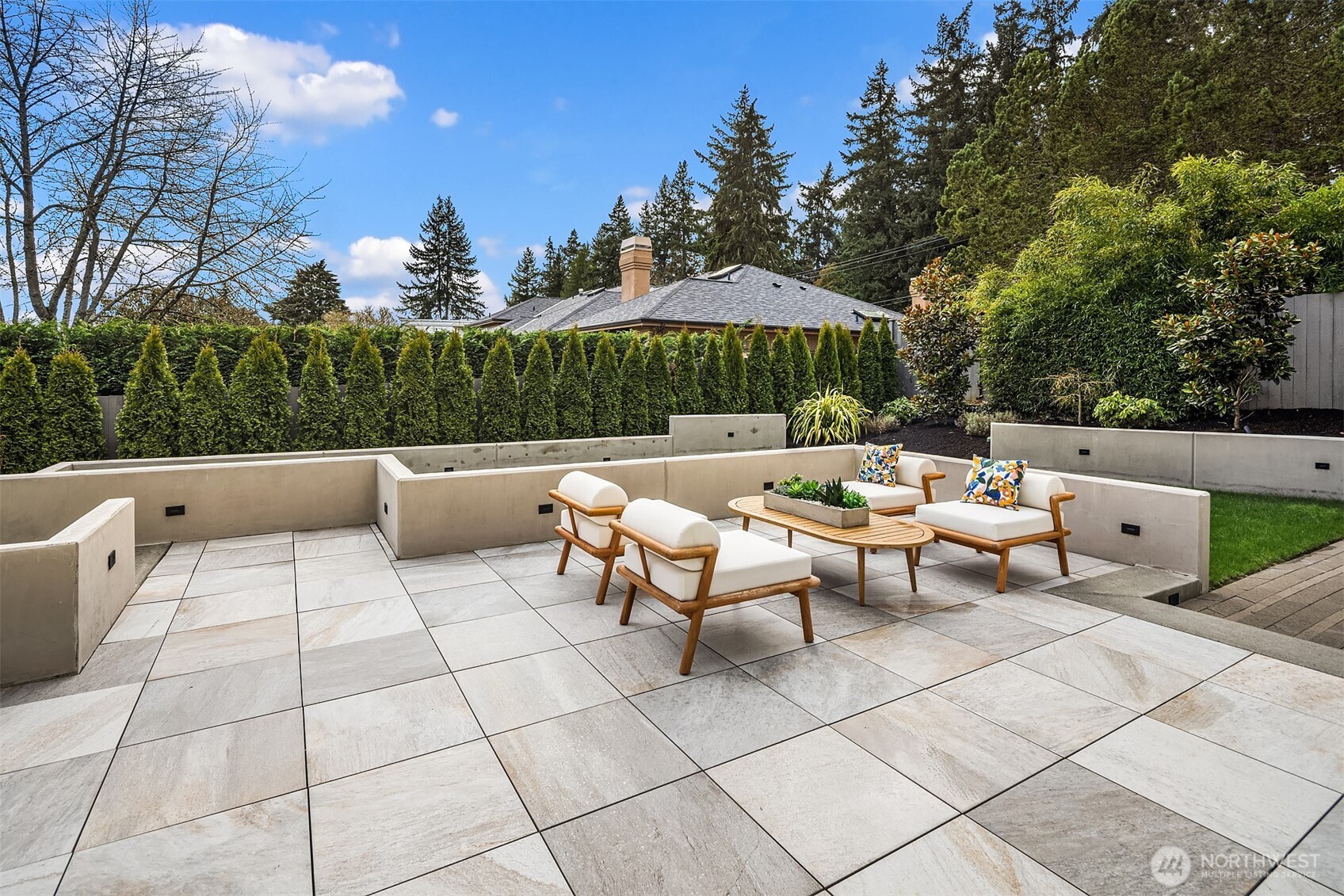 7611 NE 12th Street Medina WA 98039