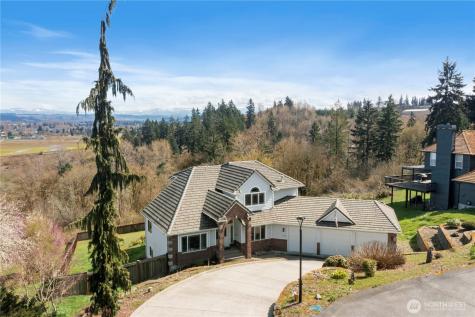 5805 51st Ave Ct E Tacoma WA 98443