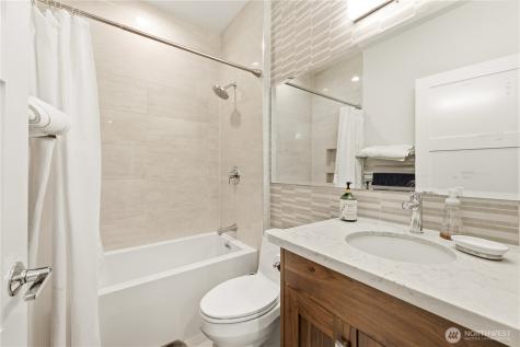 7226 S Ryan Street Seattle WA 98178